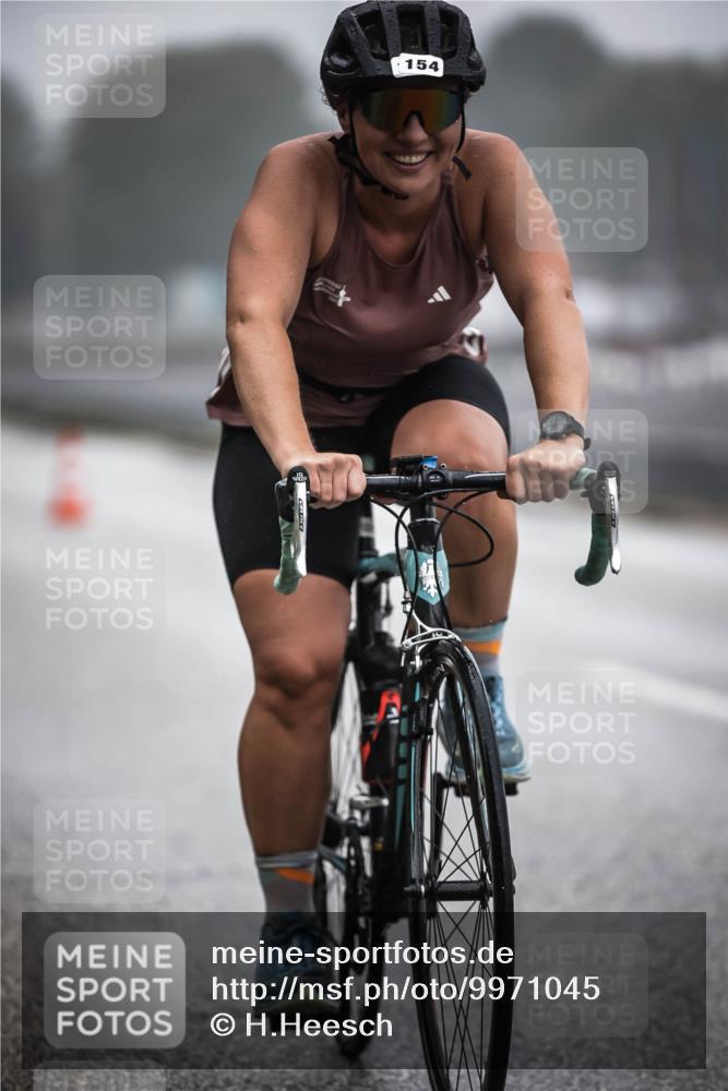 16.08.2026 - KN Förde Triathlon 2026 H.Heesch http://msf.ph/oto/9971045 16.08.2026 09:56:38 Radfahren 175 meine-sportfotos.de