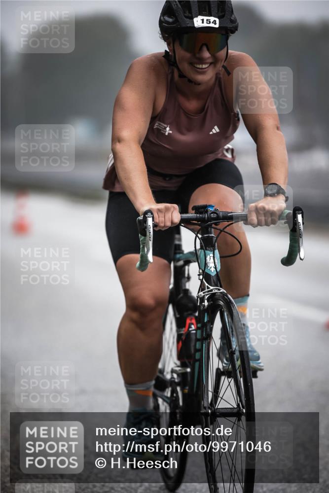 16.08.2026 - KN Förde Triathlon 2026 H.Heesch http://msf.ph/oto/9971046 16.08.2026 09:56:38 Radfahren 175 meine-sportfotos.de