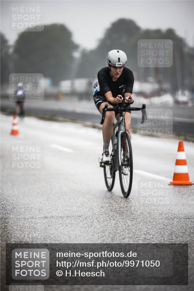 16.08.2026 - KN Förde Triathlon 2026 H.Heesch http://msf.ph/oto/9971050 16.08.2026 09:56:54 Radfahren 145, 153, 222 meine-sportfotos.de