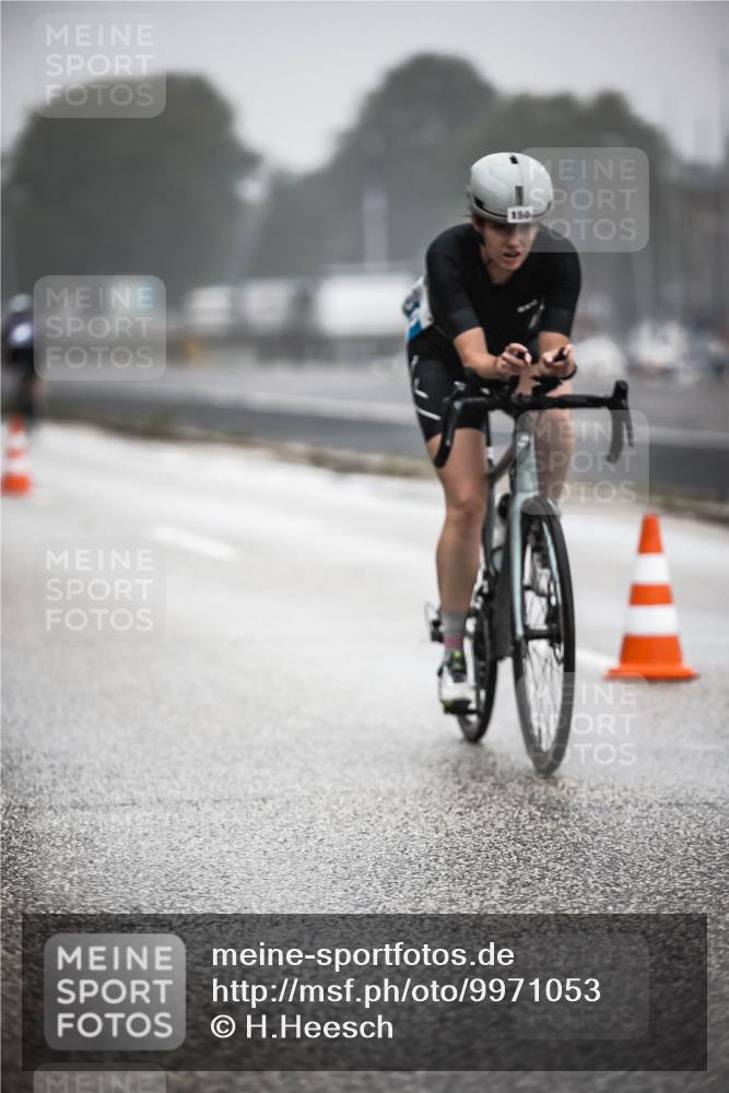 16.08.2026 - KN Förde Triathlon 2026 H.Heesch http://msf.ph/oto/9971053 16.08.2026 09:56:54 Radfahren 145, 153, 222 meine-sportfotos.de