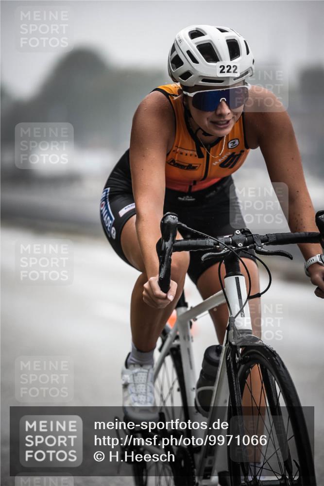 16.08.2026 - KN Förde Triathlon 2026 H.Heesch http://msf.ph/oto/9971066 16.08.2026 09:56:56 Radfahren 145, 153, 222 meine-sportfotos.de