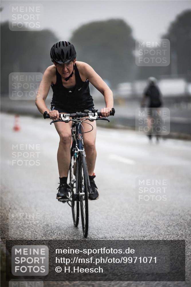 16.08.2026 - KN Förde Triathlon 2026 H.Heesch http://msf.ph/oto/9971071 16.08.2026 09:57:00 Radfahren 145, 213, 215 meine-sportfotos.de