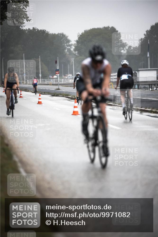 16.08.2026 - KN Förde Triathlon 2026 H.Heesch http://msf.ph/oto/9971082 16.08.2026 09:57:19 Radfahren 182 meine-sportfotos.de