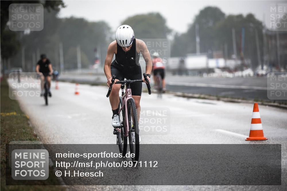 16.08.2026 - KN Förde Triathlon 2026 H.Heesch http://msf.ph/oto/9971112 16.08.2026 09:57:33 Radfahren 178, 187, 189, 192, 206, 247, 248 meine-sportfotos.de