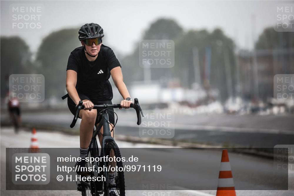16.08.2026 - KN Förde Triathlon 2026 H.Heesch http://msf.ph/oto/9971119 16.08.2026 09:57:37 Radfahren 178, 187, 189, 192, 206, 247, 248 meine-sportfotos.de