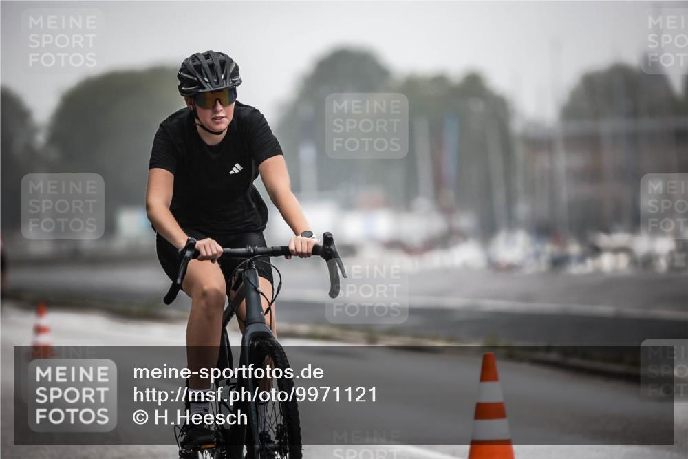 16.08.2026 - KN Förde Triathlon 2026 H.Heesch http://msf.ph/oto/9971121 16.08.2026 09:57:37 Radfahren 178, 187, 189, 192, 206, 247, 248 meine-sportfotos.de