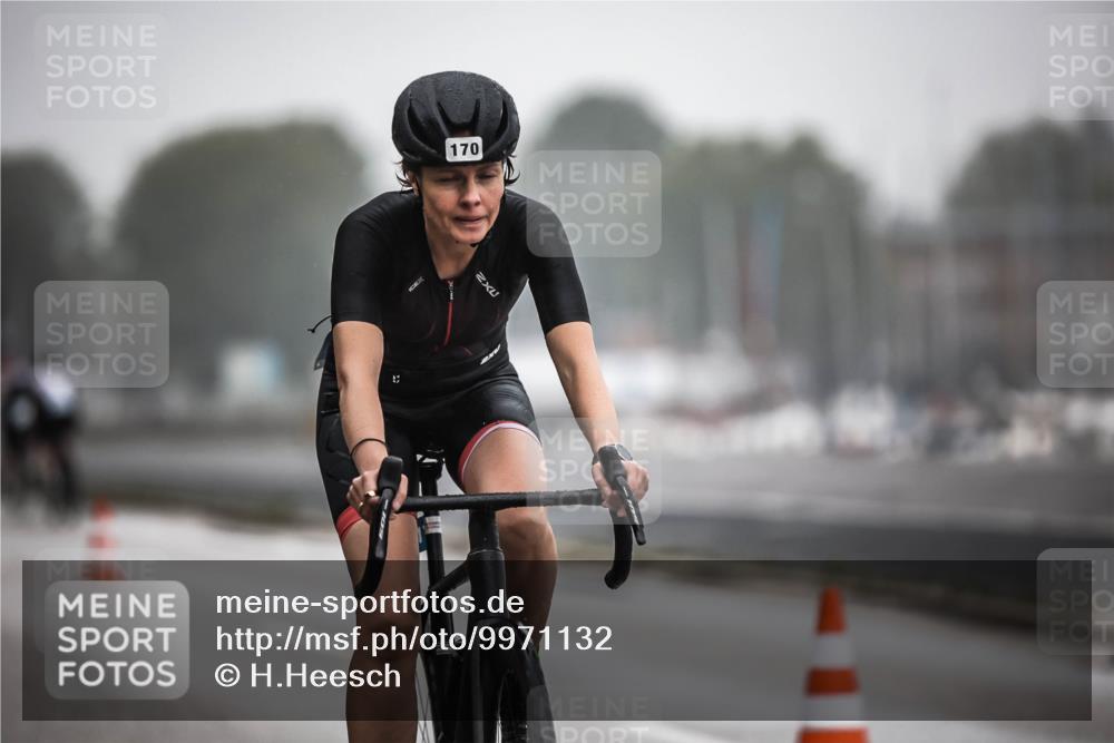 16.08.2026 - KN Förde Triathlon 2026 H.Heesch http://msf.ph/oto/9971132 16.08.2026 09:57:47 Radfahren 161, 164, 166, 246 meine-sportfotos.de