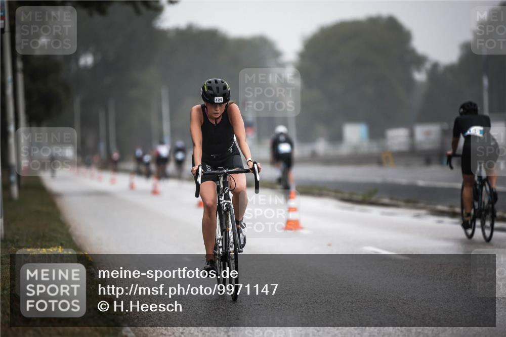 16.08.2026 - KN Förde Triathlon 2026 H.Heesch http://msf.ph/oto/9971147 16.08.2026 09:57:53 Radfahren 238 meine-sportfotos.de