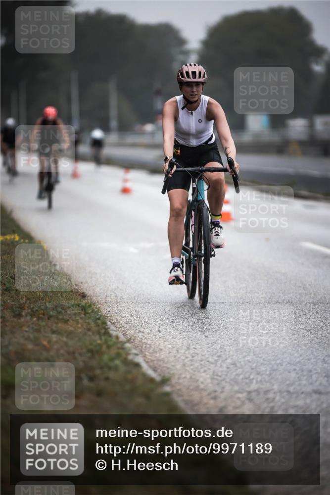16.08.2026 - KN Förde Triathlon 2026 H.Heesch http://msf.ph/oto/9971189 16.08.2026 09:58:21 Radfahren 186, 223, 251, 262 meine-sportfotos.de