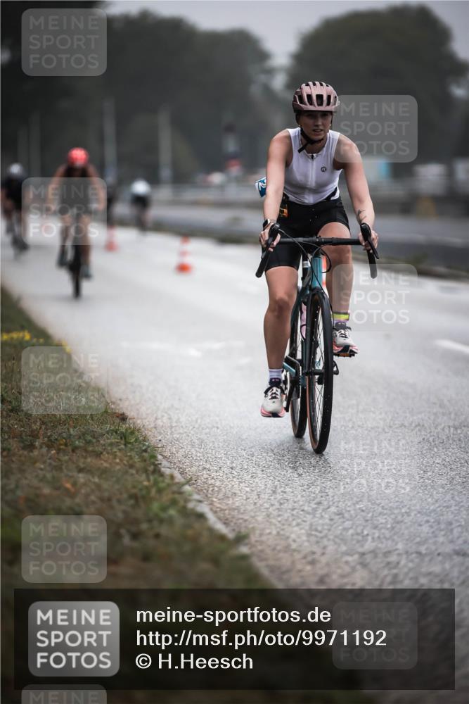 16.08.2026 - KN Förde Triathlon 2026 H.Heesch http://msf.ph/oto/9971192 16.08.2026 09:58:21 Radfahren 186, 223, 251, 262 meine-sportfotos.de
