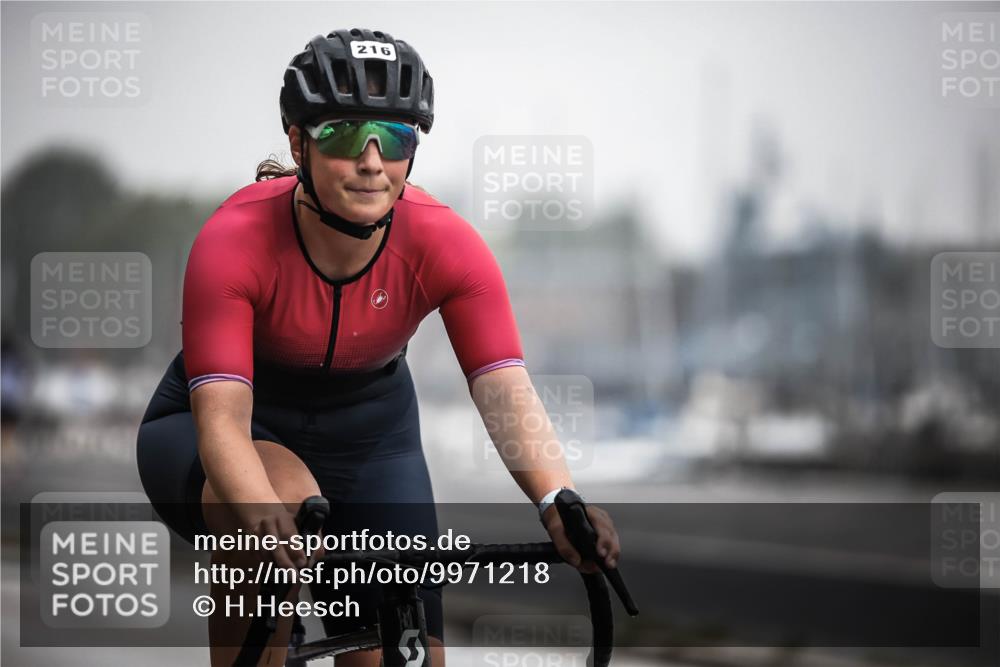 16.08.2026 - KN Förde Triathlon 2026 H.Heesch http://msf.ph/oto/9971218 16.08.2026 09:58:49 Radfahren 216, 265 meine-sportfotos.de
