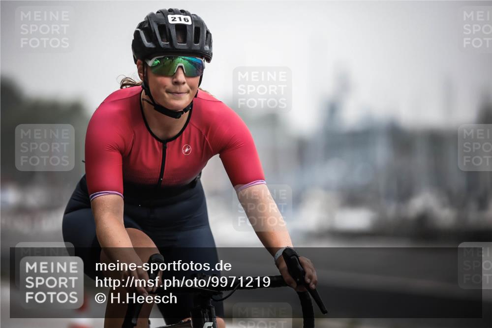 16.08.2026 - KN Förde Triathlon 2026 H.Heesch http://msf.ph/oto/9971219 16.08.2026 09:58:49 Radfahren 216, 265 meine-sportfotos.de
