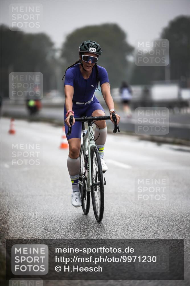 16.08.2026 - KN Förde Triathlon 2026 H.Heesch http://msf.ph/oto/9971230 16.08.2026 09:58:56 Radfahren 138, 156, 174, 254, 265 meine-sportfotos.de