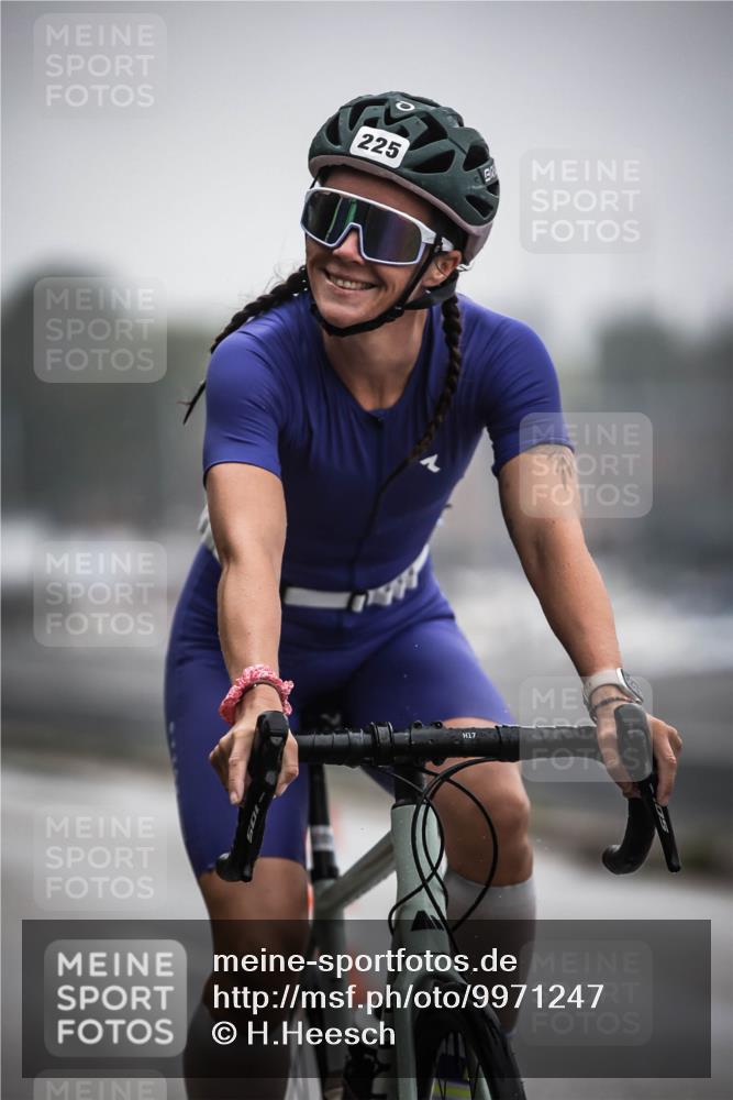 16.08.2026 - KN Förde Triathlon 2026 H.Heesch http://msf.ph/oto/9971247 16.08.2026 09:58:57 Radfahren 138, 156, 174, 254, 265 meine-sportfotos.de