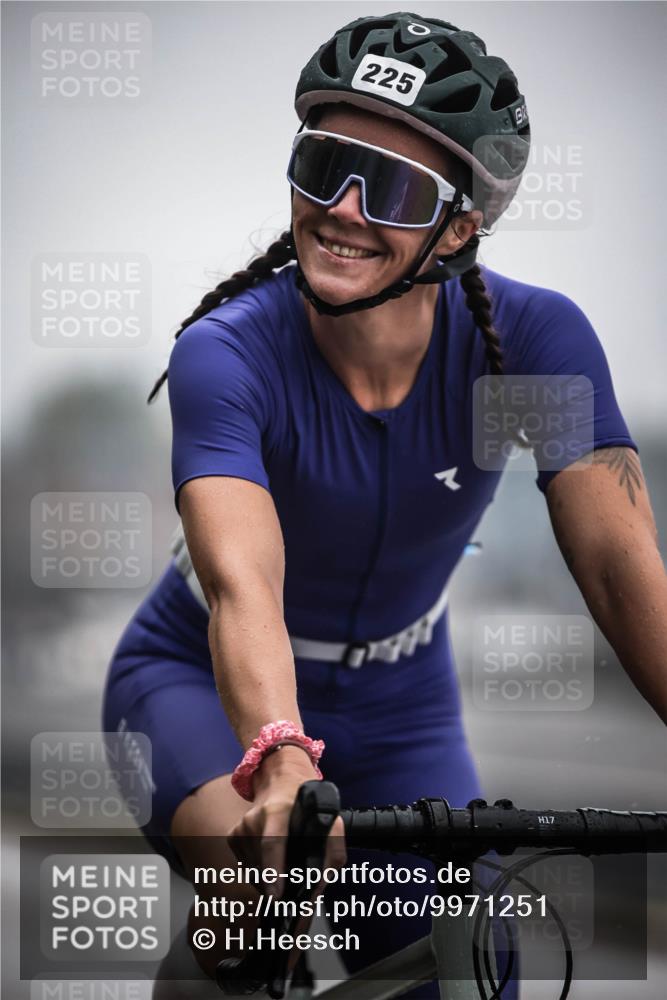 16.08.2026 - KN Förde Triathlon 2026 H.Heesch http://msf.ph/oto/9971251 16.08.2026 09:58:57 Radfahren 138, 156, 174, 254, 265 meine-sportfotos.de