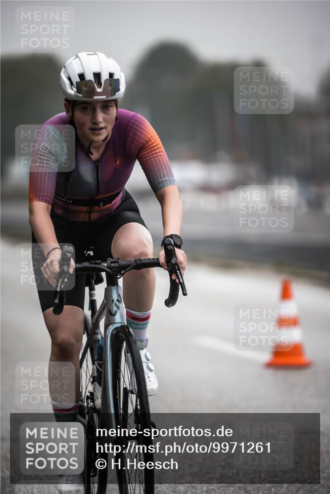 16.08.2026 - KN Förde Triathlon 2026 H.Heesch http://msf.ph/oto/9971261 16.08.2026 09:58:58 Radfahren 138, 156, 174, 254 meine-sportfotos.de
