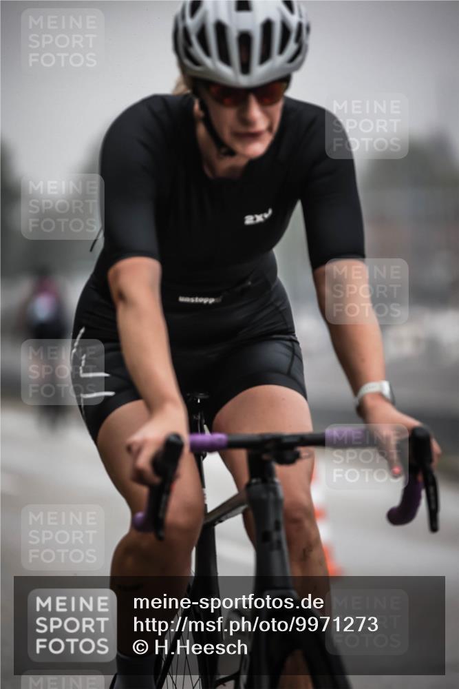16.08.2026 - KN Förde Triathlon 2026 H.Heesch http://msf.ph/oto/9971273 16.08.2026 09:59:02 Radfahren 254 meine-sportfotos.de