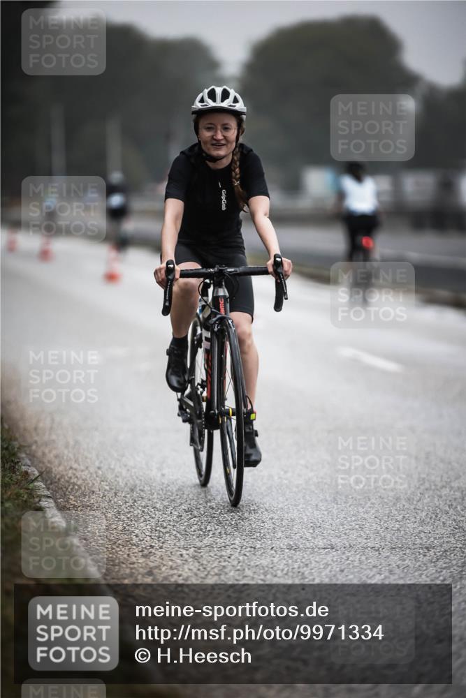 16.08.2026 - KN Förde Triathlon 2026 H.Heesch http://msf.ph/oto/9971334 16.08.2026 09:59:40 Radfahren 183, 263 meine-sportfotos.de