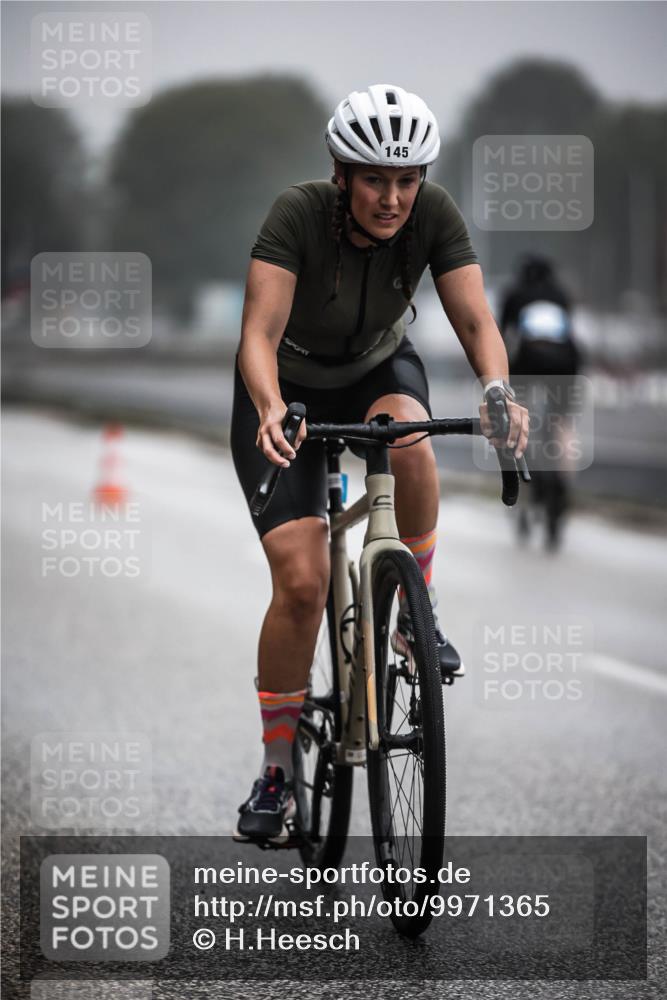 16.08.2026 - KN Förde Triathlon 2026 H.Heesch http://msf.ph/oto/9971365 16.08.2026 09:59:46 Radfahren 103, 266 meine-sportfotos.de