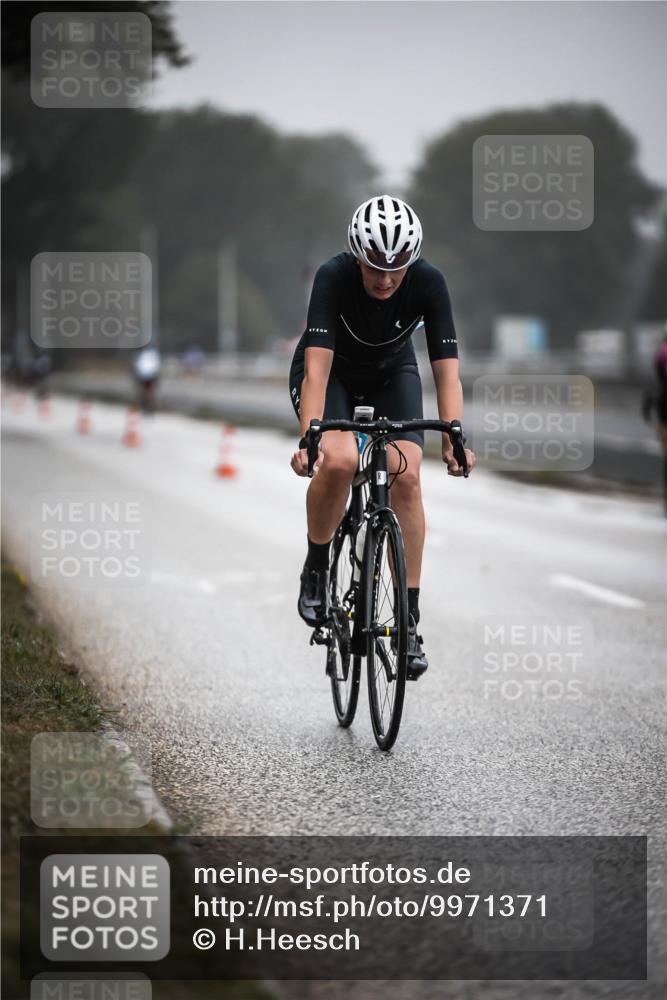 16.08.2026 - KN Förde Triathlon 2026 H.Heesch http://msf.ph/oto/9971371 16.08.2026 09:59:50 Radfahren 103, 266 meine-sportfotos.de