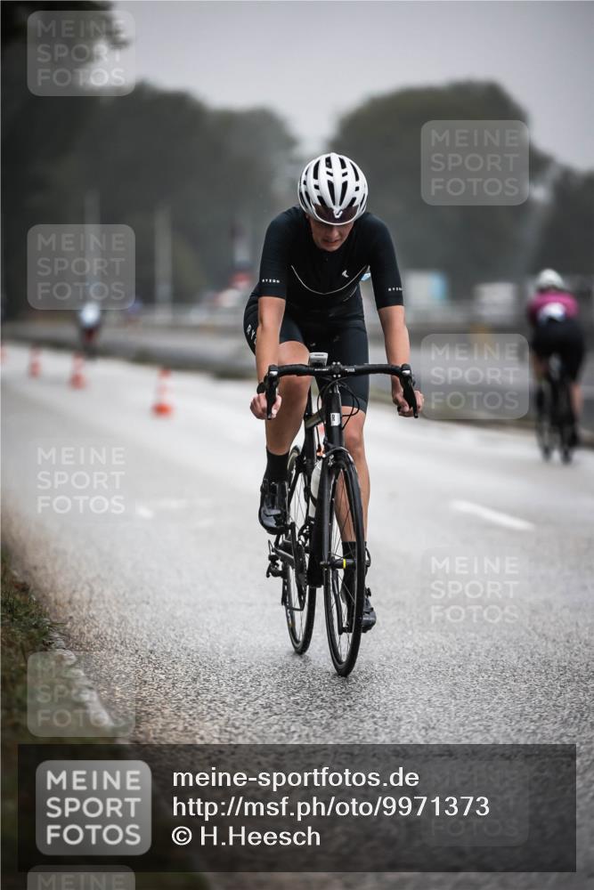 16.08.2026 - KN Förde Triathlon 2026 H.Heesch http://msf.ph/oto/9971373 16.08.2026 09:59:50 Radfahren 103, 266 meine-sportfotos.de