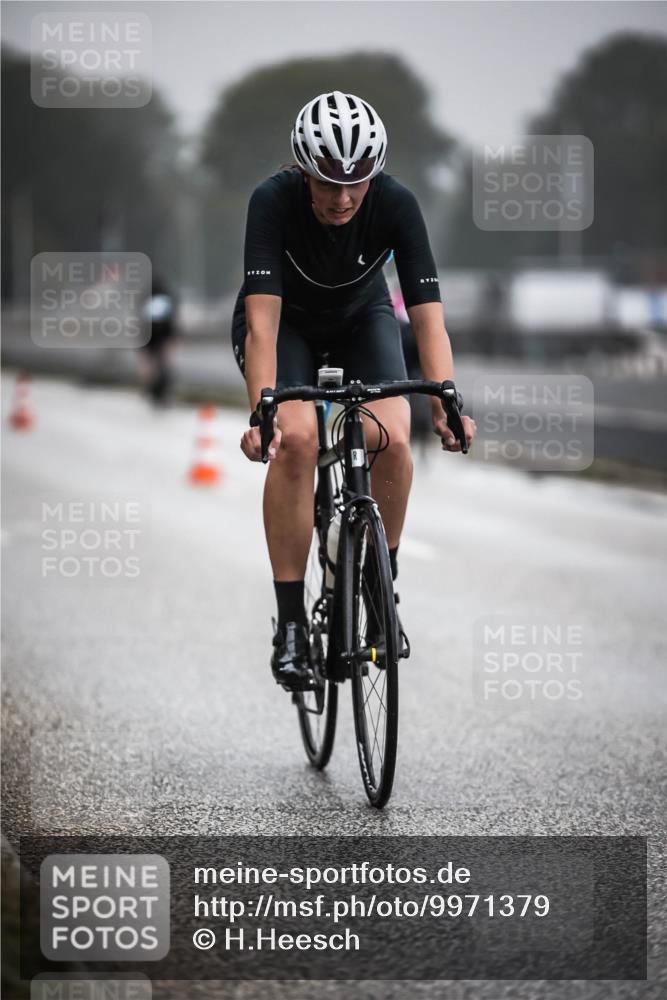 16.08.2026 - KN Förde Triathlon 2026 H.Heesch http://msf.ph/oto/9971379 16.08.2026 09:59:50 Radfahren 103, 266 meine-sportfotos.de