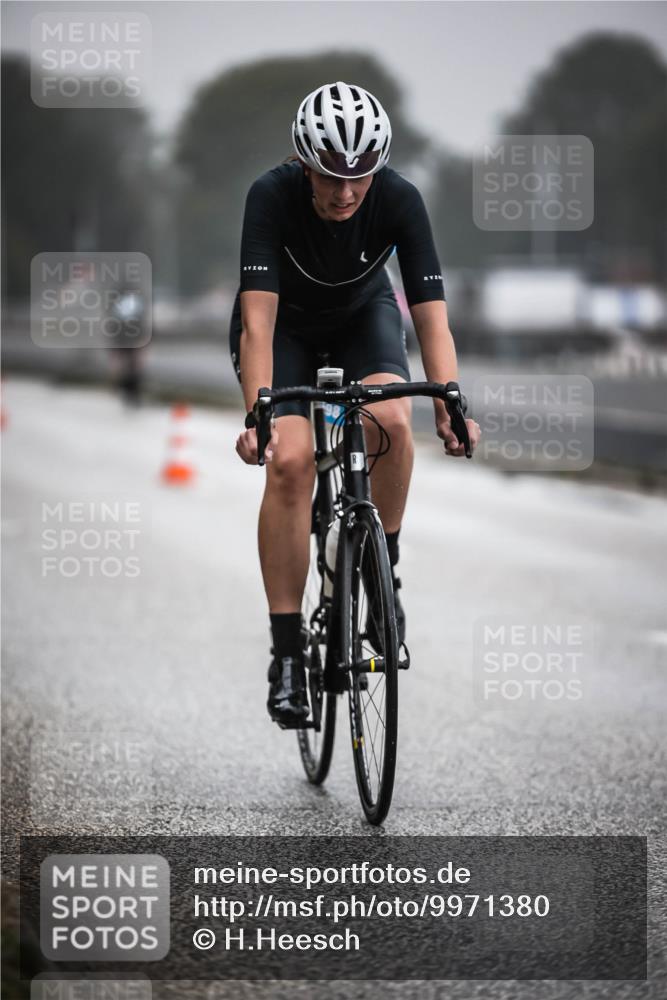 16.08.2026 - KN Förde Triathlon 2026 H.Heesch http://msf.ph/oto/9971380 16.08.2026 09:59:50 Radfahren 103, 266 meine-sportfotos.de