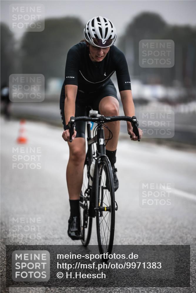 16.08.2026 - KN Förde Triathlon 2026 H.Heesch http://msf.ph/oto/9971383 16.08.2026 09:59:50 Radfahren 103, 266 meine-sportfotos.de