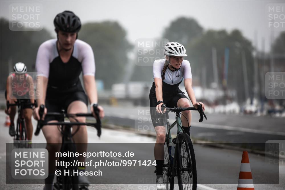 16.08.2026 - KN Förde Triathlon 2026 H.Heesch http://msf.ph/oto/9971424 16.08.2026 10:00:12 Radfahren 123, 244 meine-sportfotos.de