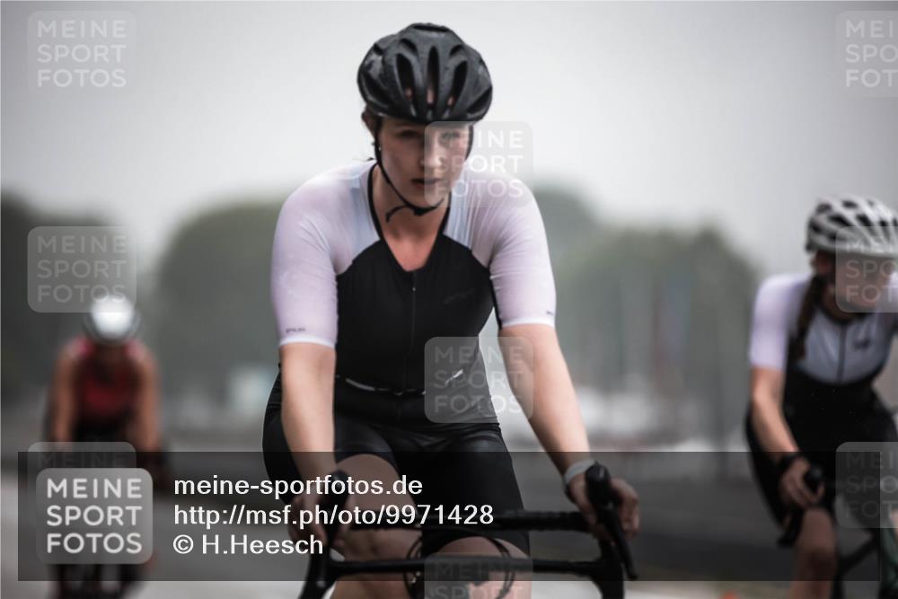 16.08.2026 - KN Förde Triathlon 2026 H.Heesch http://msf.ph/oto/9971428 16.08.2026 10:00:12 Radfahren 123, 244 meine-sportfotos.de