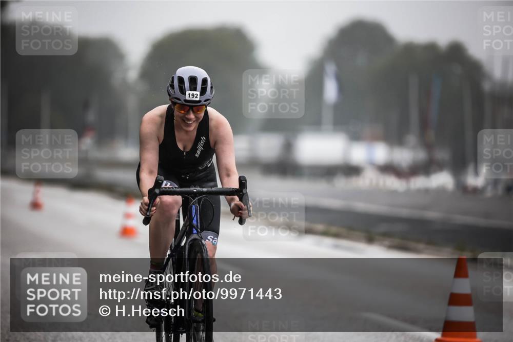 16.08.2026 - KN Förde Triathlon 2026 H.Heesch http://msf.ph/oto/9971443 16.08.2026 10:00:14 Radfahren 123, 215 meine-sportfotos.de