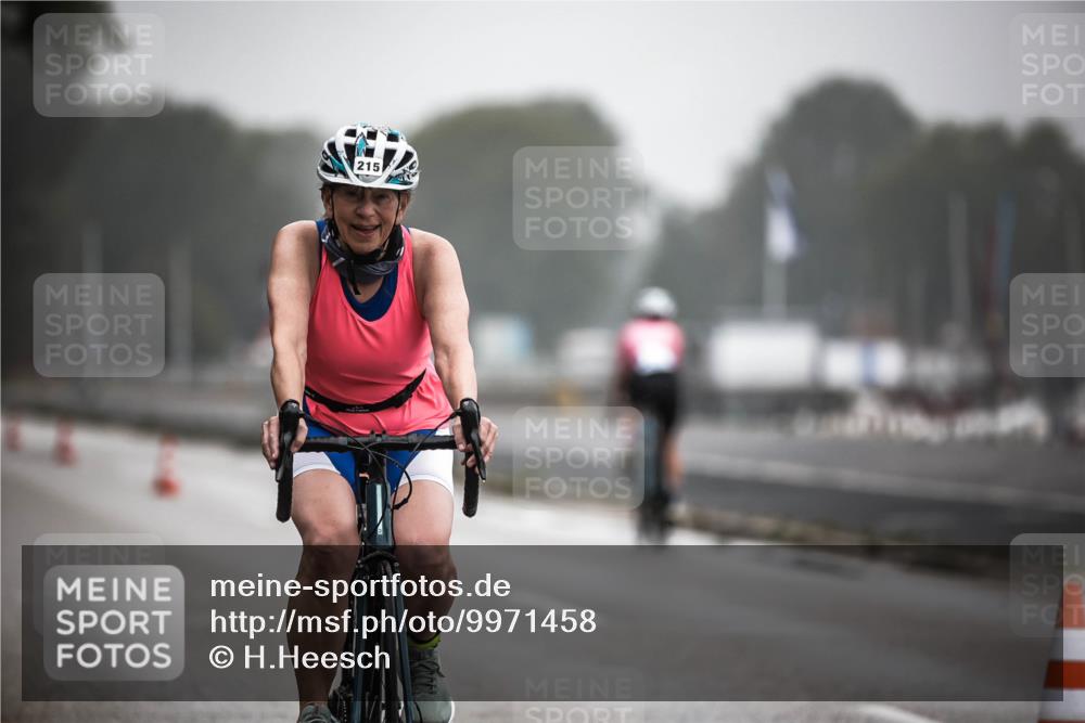 16.08.2026 - KN Förde Triathlon 2026 H.Heesch http://msf.ph/oto/9971458 16.08.2026 10:00:17 Radfahren 123, 215 meine-sportfotos.de