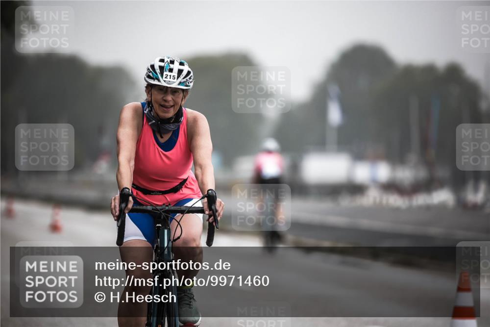 16.08.2026 - KN Förde Triathlon 2026 H.Heesch http://msf.ph/oto/9971460 16.08.2026 10:00:17 Radfahren 123, 215 meine-sportfotos.de