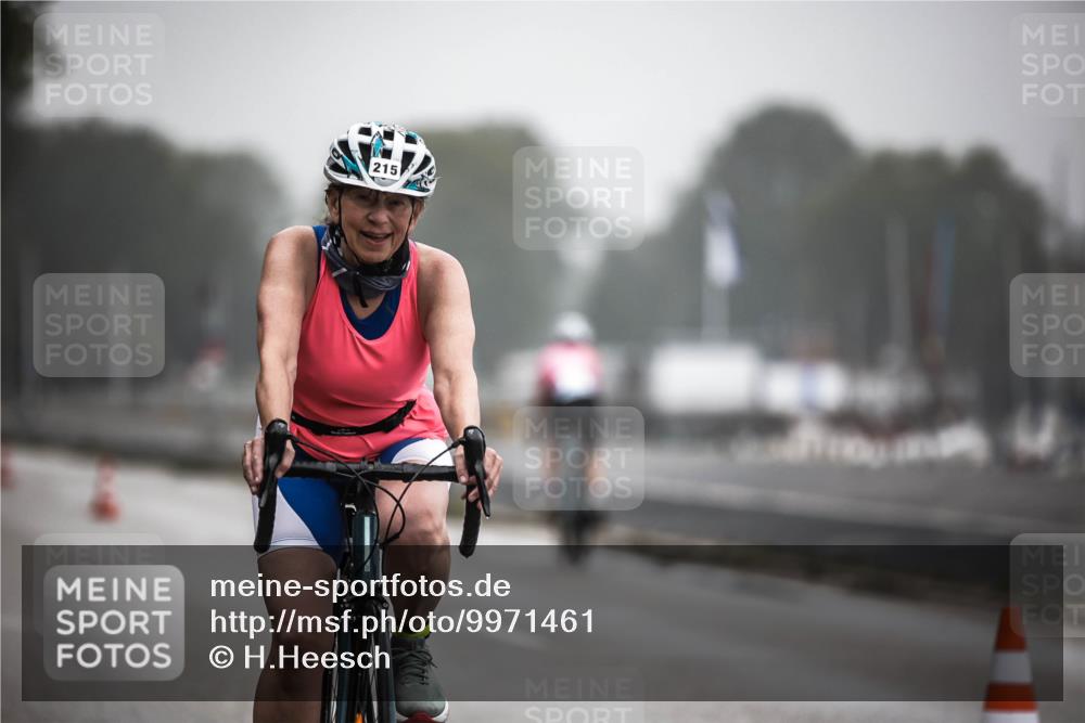 16.08.2026 - KN Förde Triathlon 2026 H.Heesch http://msf.ph/oto/9971461 16.08.2026 10:00:17 Radfahren 123, 215 meine-sportfotos.de