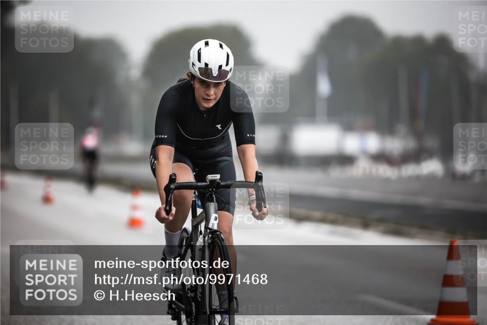 16.08.2026 - KN Förde Triathlon 2026 H.Heesch http://msf.ph/oto/9971468 16.08.2026 10:00:22 Radfahren 267 meine-sportfotos.de