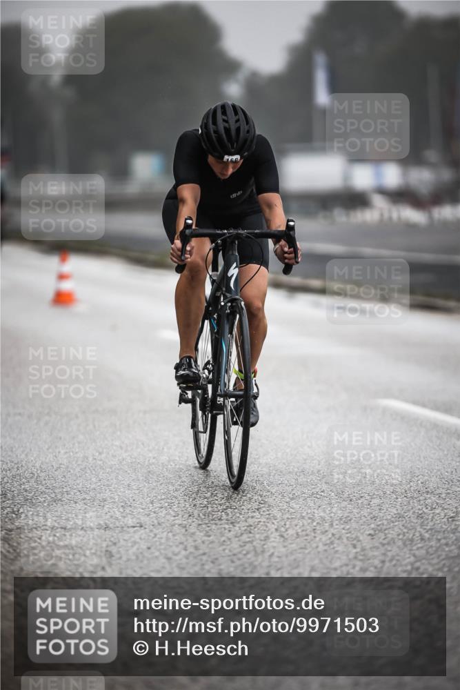16.08.2026 - KN Förde Triathlon 2026 H.Heesch http://msf.ph/oto/9971503 16.08.2026 10:00:29 Radfahren 184, 267 meine-sportfotos.de