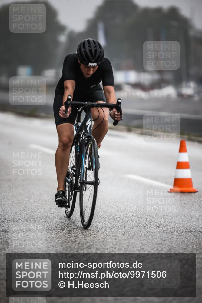 16.08.2026 - KN Förde Triathlon 2026 H.Heesch http://msf.ph/oto/9971506 16.08.2026 10:00:29 Radfahren 184, 267 meine-sportfotos.de