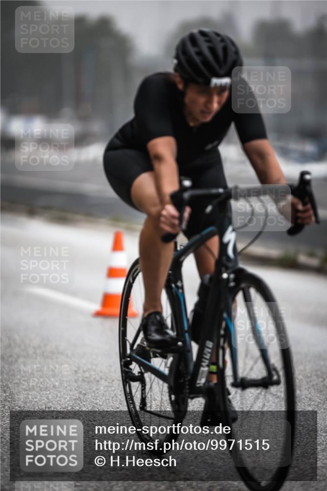 16.08.2026 - KN Förde Triathlon 2026 H.Heesch http://msf.ph/oto/9971515 16.08.2026 10:00:29 Radfahren 184, 267 meine-sportfotos.de