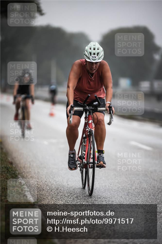 16.08.2026 - KN Förde Triathlon 2026 H.Heesch http://msf.ph/oto/9971517 16.08.2026 10:00:31 Radfahren 184 meine-sportfotos.de