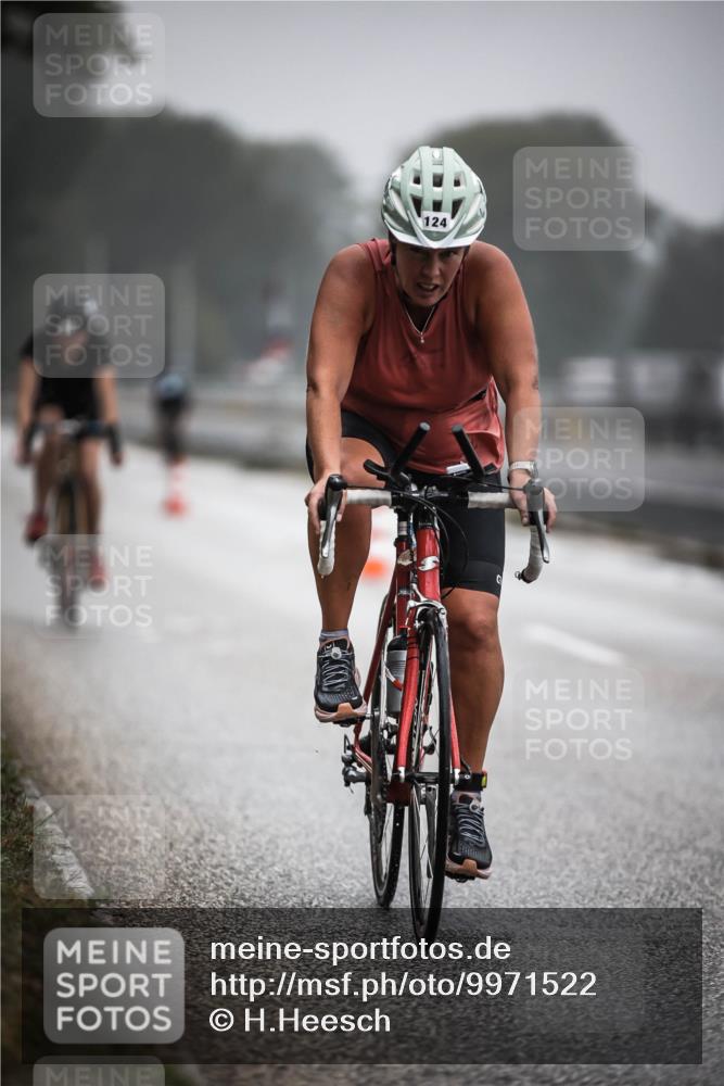16.08.2026 - KN Förde Triathlon 2026 H.Heesch http://msf.ph/oto/9971522 16.08.2026 10:00:31 Radfahren 184 meine-sportfotos.de