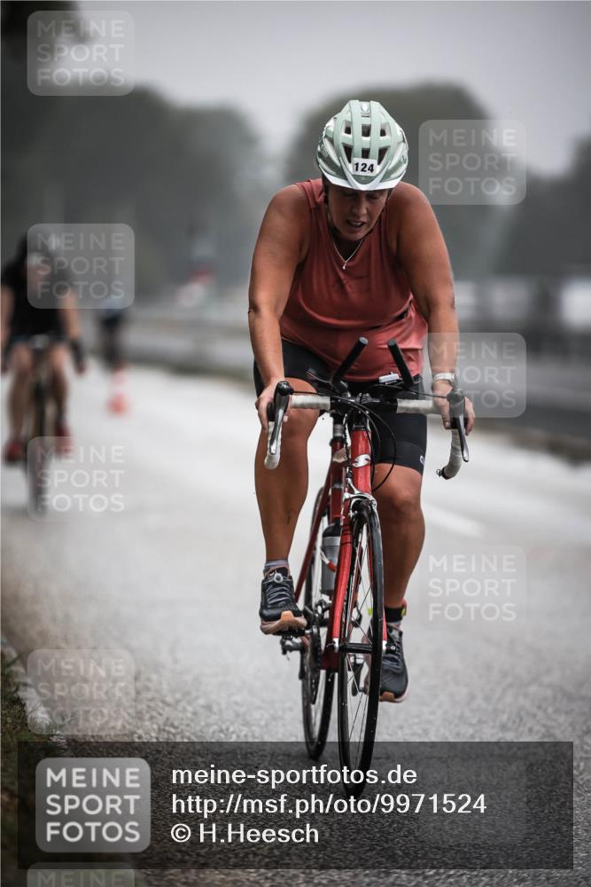 16.08.2026 - KN Förde Triathlon 2026 H.Heesch http://msf.ph/oto/9971524 16.08.2026 10:00:31 Radfahren 184 meine-sportfotos.de