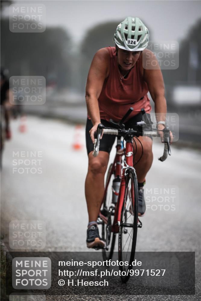 16.08.2026 - KN Förde Triathlon 2026 H.Heesch http://msf.ph/oto/9971527 16.08.2026 10:00:31 Radfahren 184 meine-sportfotos.de