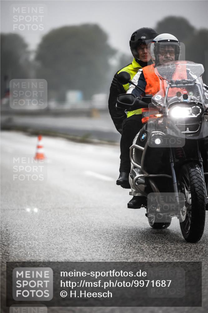 16.08.2026 - KN Förde Triathlon 2026 H.Heesch http://msf.ph/oto/9971687 16.08.2026 10:01:11 Radfahren 190, 224, 227 meine-sportfotos.de