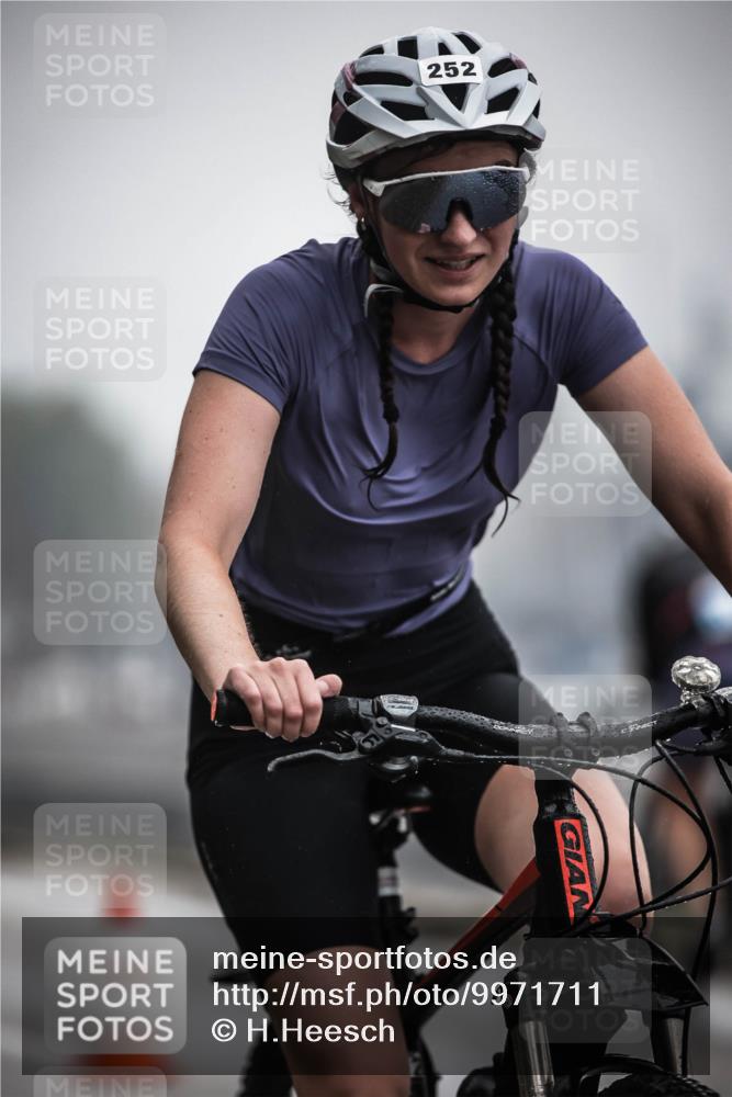 16.08.2026 - KN Förde Triathlon 2026 H.Heesch http://msf.ph/oto/9971711 16.08.2026 10:01:25 Radfahren 217, 252 meine-sportfotos.de