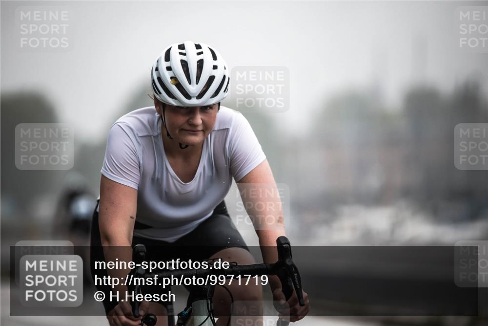 16.08.2026 - KN Förde Triathlon 2026 H.Heesch http://msf.ph/oto/9971719 16.08.2026 10:01:33 Radfahren 163, 191, 194 meine-sportfotos.de