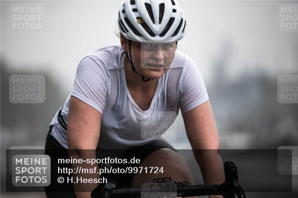 16.08.2026 - KN Förde Triathlon 2026 H.Heesch http://msf.ph/oto/9971724 16.08.2026 10:01:34 Radfahren 163, 191, 194, 239, 255 meine-sportfotos.de