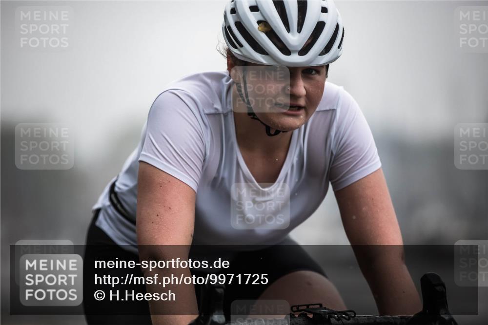 16.08.2026 - KN Förde Triathlon 2026 H.Heesch http://msf.ph/oto/9971725 16.08.2026 10:01:34 Radfahren 163, 191, 194, 239, 255 meine-sportfotos.de