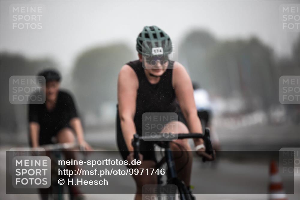 16.08.2026 - KN Förde Triathlon 2026 H.Heesch http://msf.ph/oto/9971746 16.08.2026 10:01:38 Radfahren 163, 191, 239, 245, 255 meine-sportfotos.de