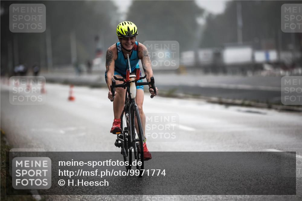 16.08.2026 - KN Förde Triathlon 2026 H.Heesch http://msf.ph/oto/9971774 16.08.2026 10:01:58 Radfahren 171 meine-sportfotos.de