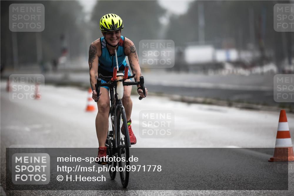 16.08.2026 - KN Förde Triathlon 2026 H.Heesch http://msf.ph/oto/9971778 16.08.2026 10:01:58 Radfahren 171 meine-sportfotos.de
